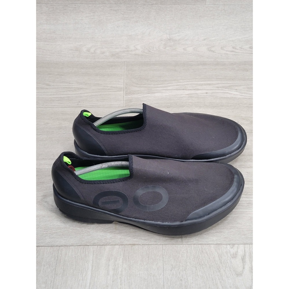 OOFOS OOmg Low Recovery Shoes Black Neon Green Slip On Comfort Sneakers
